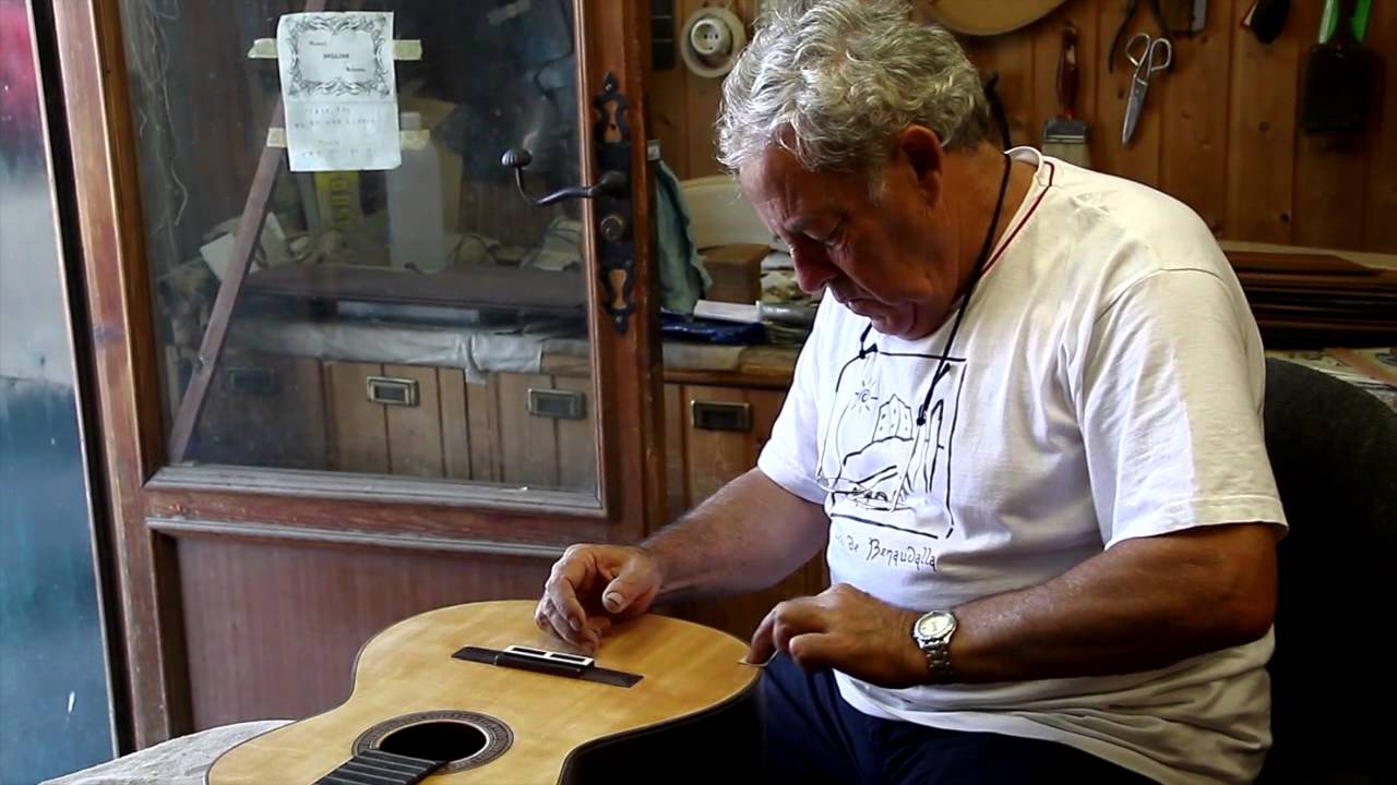 Guitarras de Manuel López Bellido | Luthier Guitars World